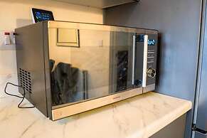 Spacious Luxurious Serviced Accommodation 2