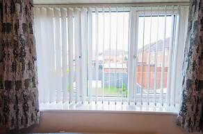 Spacious Luxurious Serviced Accommodation 2