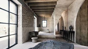 Eunoia Suites