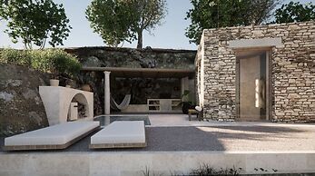 Eunoia Suites