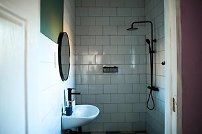 Luxe Residence Guest House
