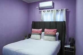 Luxe Residence Guest House
