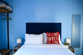 Luxe Residence Guest House