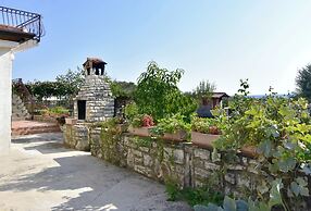Shared Gardened Accommodation With bbq and sea View