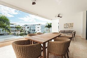 Sol de Arena Beachfront Condos