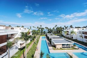Sol de Arena Beachfront Condos