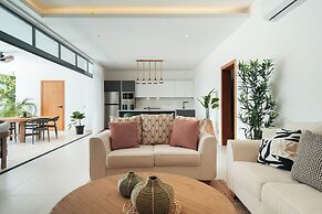Sol de Arena Beachfront Condos