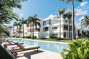 Sol de Arena Beachfront Condos
