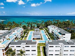 Sol de Arena Beachfront Condos