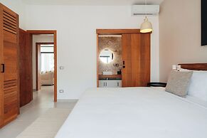 Sol de Arena Beachfront Condos