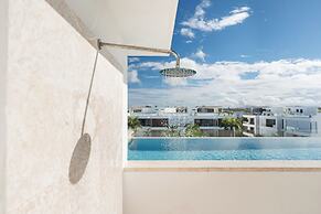 Sol de Arena Beachfront Condos