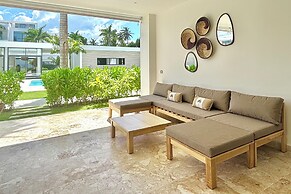 Sol de Arena Beachfront Condos