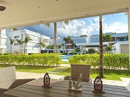 Sol de Arena Beachfront Condos