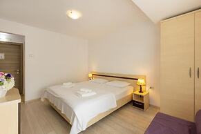 HOTEL VENUS