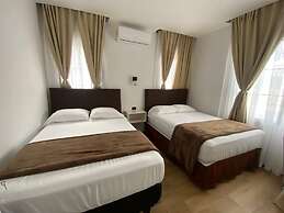 Hotel Merendon Express
