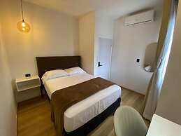 Hotel Merendon Express