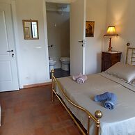 CHARMING LUCCA