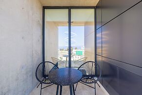 MITO Seaview by Serbellas
