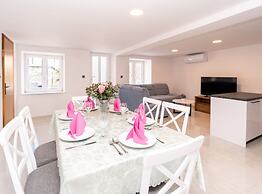 Holiday Home Rosalia