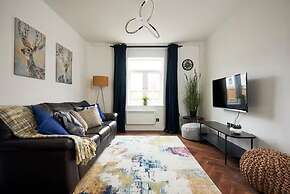 Apartment Sleeps 5 With Parking