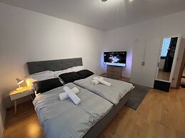 Relaxing Apartment Smart TV & Wi-fi