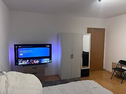 Relaxing Apartment Smart TV & Wi-fi