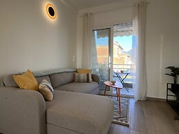 Taygetos View - Bright Modern Retreat in Center