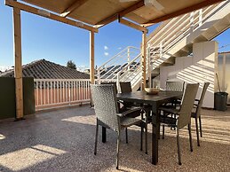 Taygetos View - Bright Modern Retreat in Center