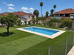 Casa Plati 1 - Modern Escape With Pool Garden