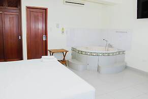 Zentra Hotel & Cowork San José