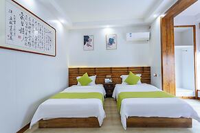 Yishan Resort Courtyard
