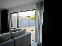 Room-courtyard Double Room With Shared B
