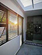 Room-courtyard Double Room With Shared B