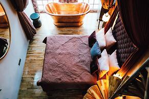 Atelier Ubud Art Lofts