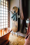 Atelier Ubud Art Lofts