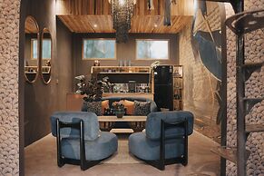 Atelier Ubud Art Lofts