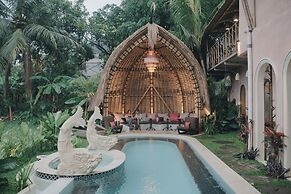 Atelier Ubud Art Lofts