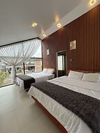 The Ridge Villas by Royal Cabin Dieng