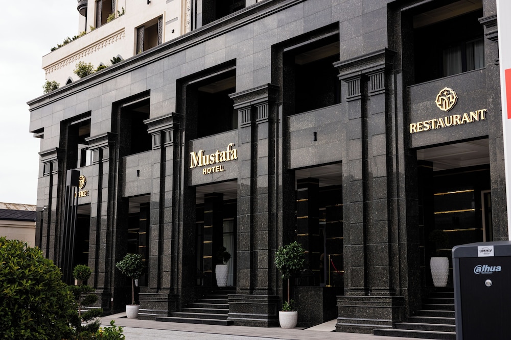 Mustafa Hotel