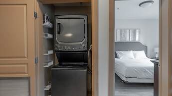Playa del Sol Suite 435