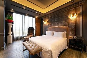 Moonshy Villa