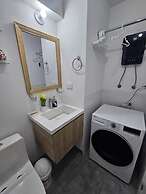 Askha Home Apartment - Deluxe Apartment
