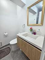 Askha Home Apartment - Deluxe Apartment