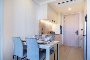 Ozone 1BR Signature Junior Suite