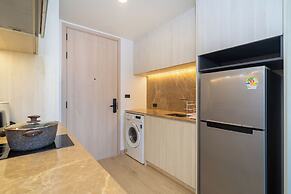 Ozone 1BR Signature Junior Suite