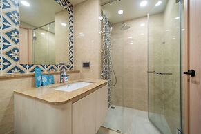Ozone 1BR Signature Junior Suite