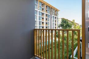 Ozone 1BR Signature Junior Suite
