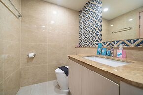 Ozone 1BR Signature Junior Suite