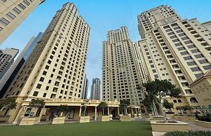 bnbme - Murjan 5 - 3BR & Maid Room