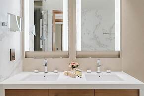 PVH - Address Opera 3BR